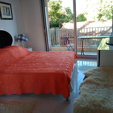 Appartement Au Calme Mentone Esterno foto